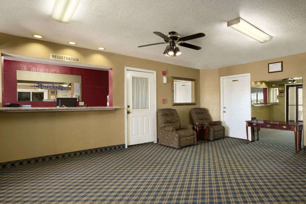 Quality Inn I-10 East Near Frost Bank Center Сан Антонио Екстериор снимка
