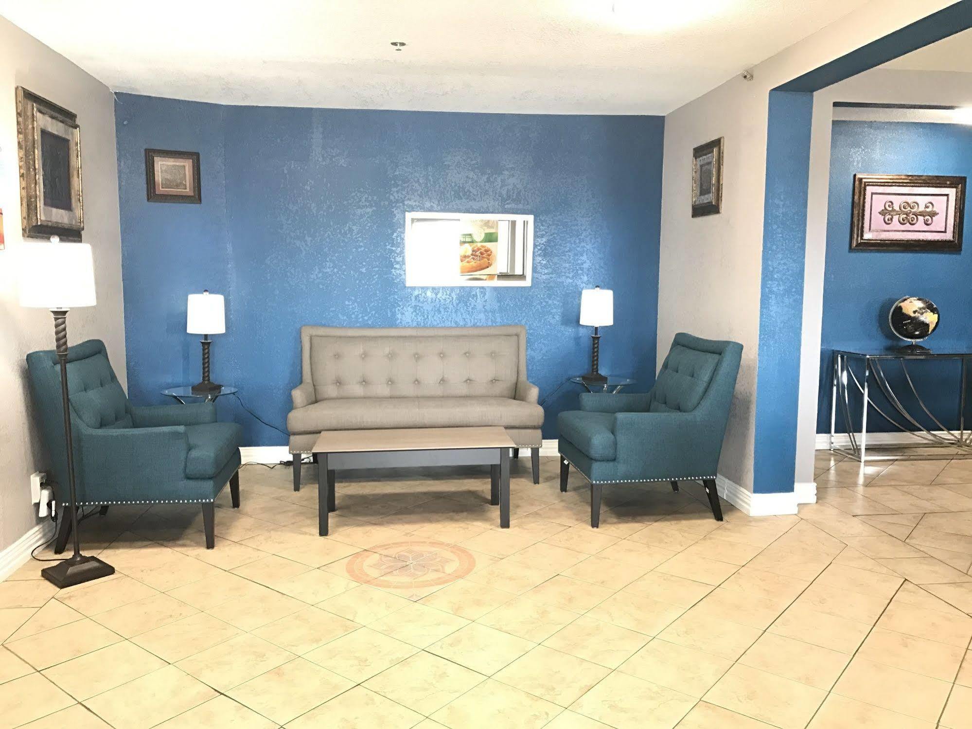 Quality Inn I-10 East Near Frost Bank Center Сан Антонио Екстериор снимка